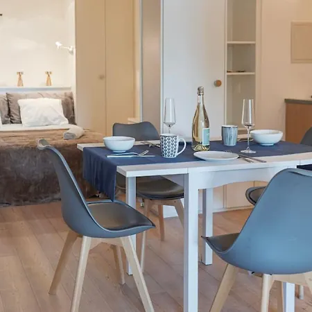 Appartement Cosy Piscine Vue Alpes Montana Crans-Montana