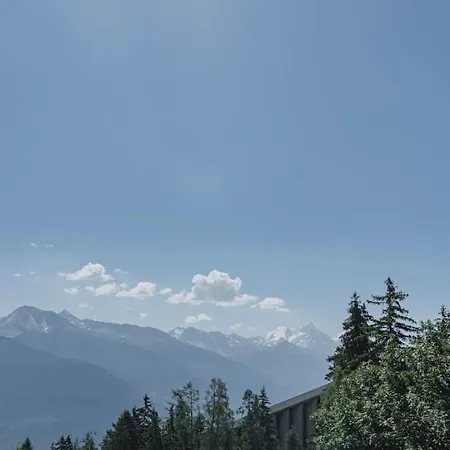 Appartement Cosy Piscine Vue Alpes Montana *